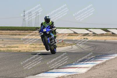 media/Aug-04-2024-TrackDaz (Sun) [[e1ff0814b6]]/Group B/1220pm (Wheelie Bump)/